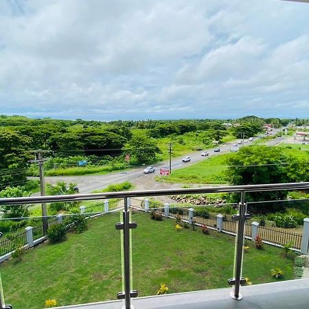 Lovely 4-Bedroom Holiday Home With Free Parking. Lautoka Bagian luar foto