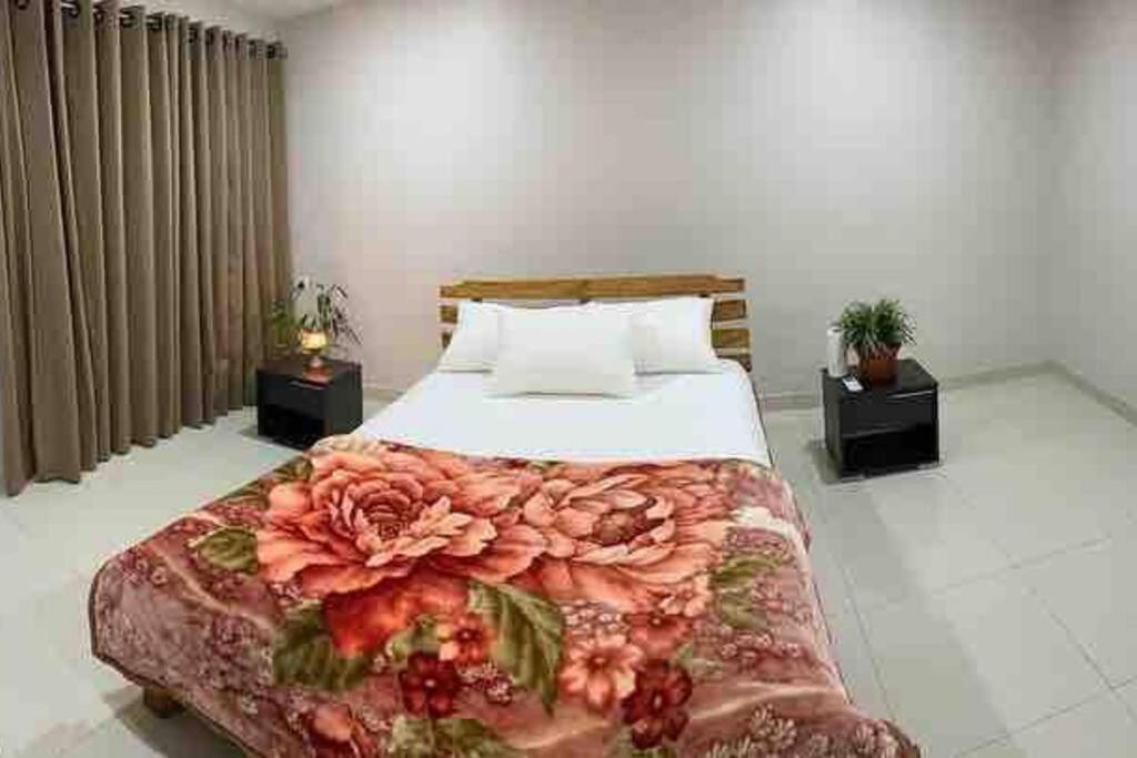 Lovely 4-Bedroom Holiday Home With Free Parking. Lautoka Bagian luar foto