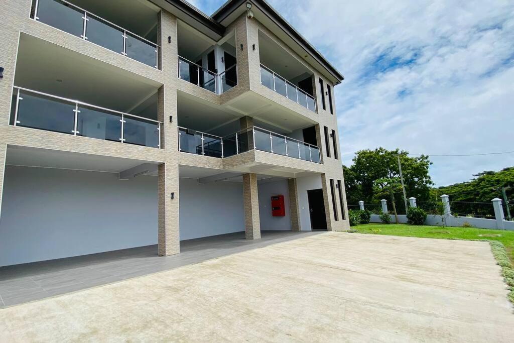 Lovely 4-Bedroom Holiday Home With Free Parking. Lautoka Bagian luar foto
