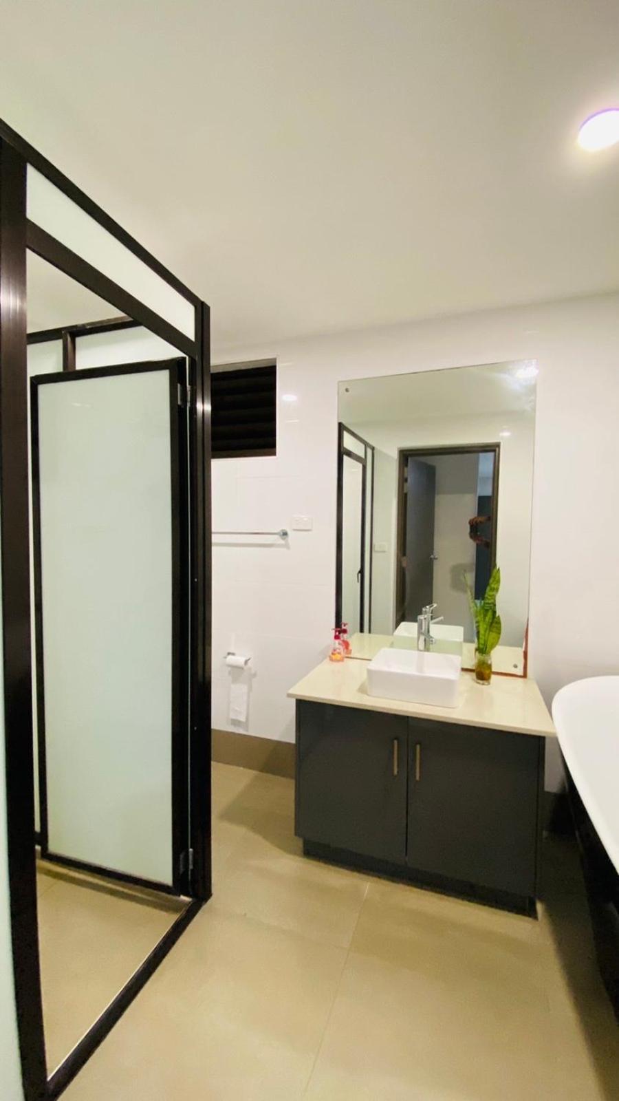 Lovely 4-Bedroom Holiday Home With Free Parking. Lautoka Bagian luar foto