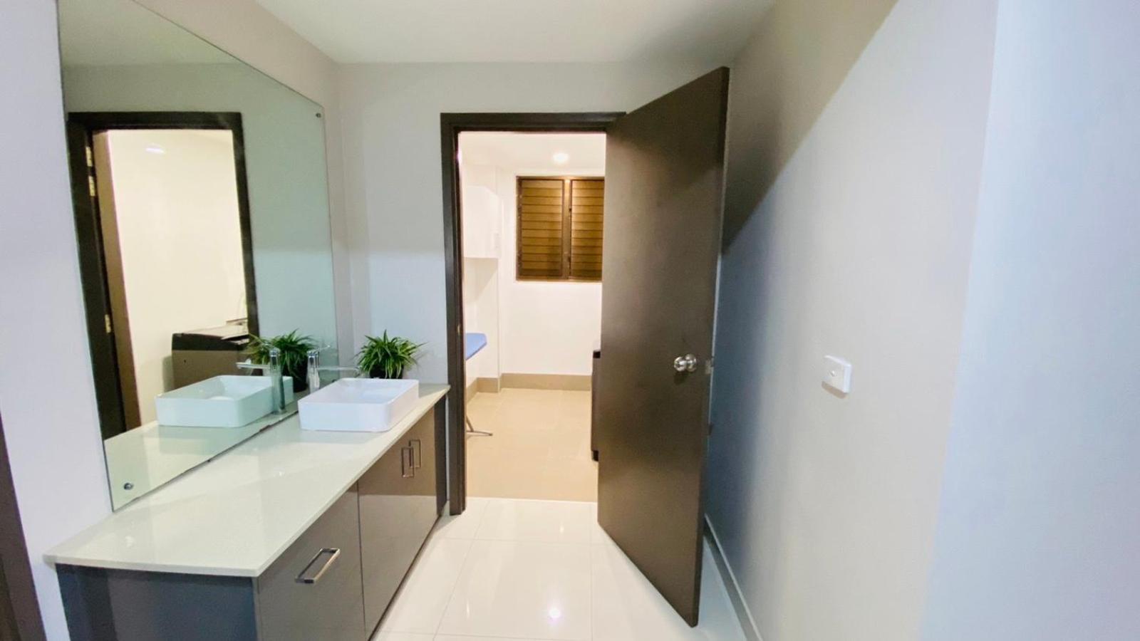 Lovely 4-Bedroom Holiday Home With Free Parking. Lautoka Bagian luar foto